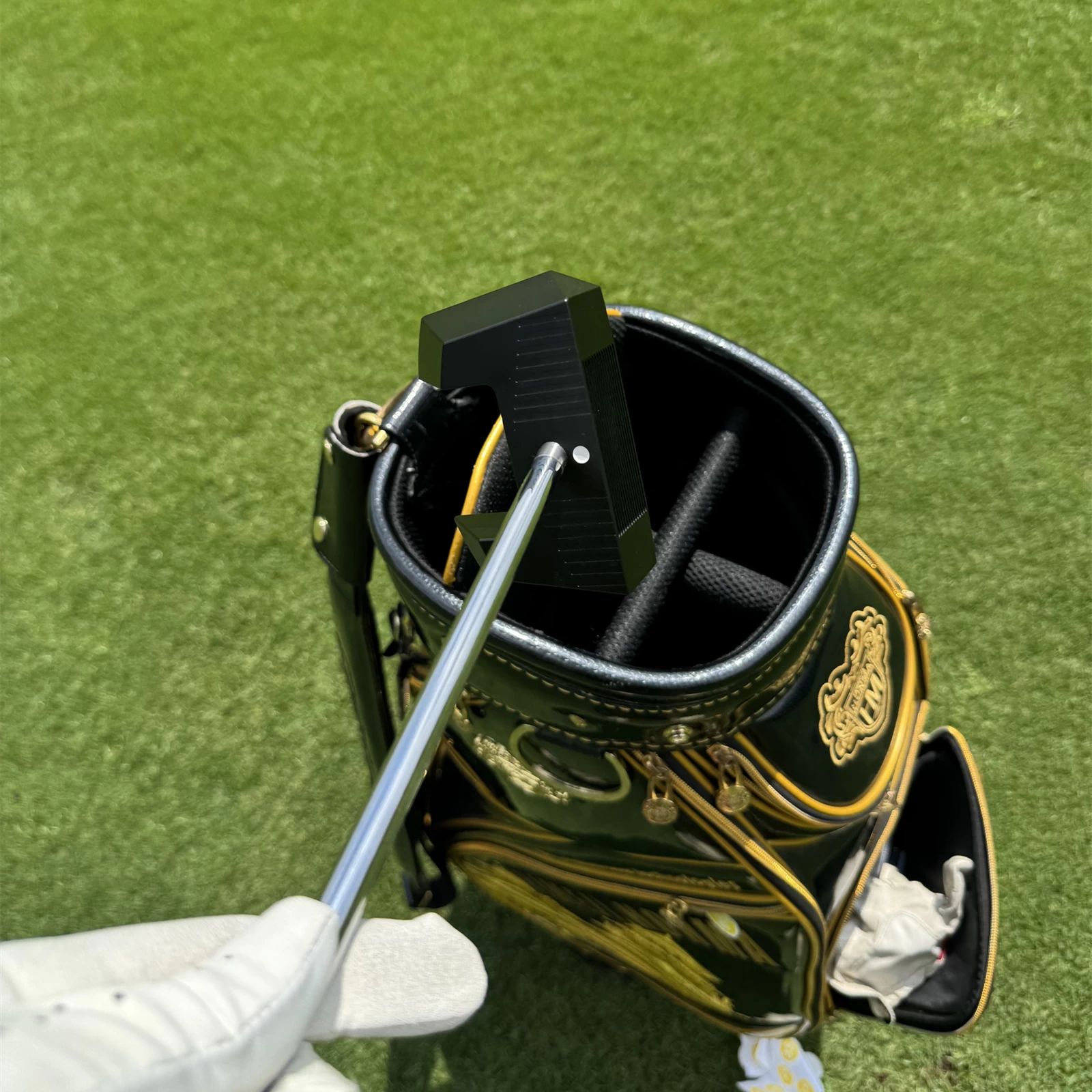 Left Hand Calong BAT Golf Putter Black 6063 Alloy 34 35inch With Weight Customizable with Screws Balance Technology Included Headcover - Image 9